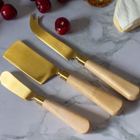 Essentials of Elegance Gift Box (Cheese & Wine Gift Set)