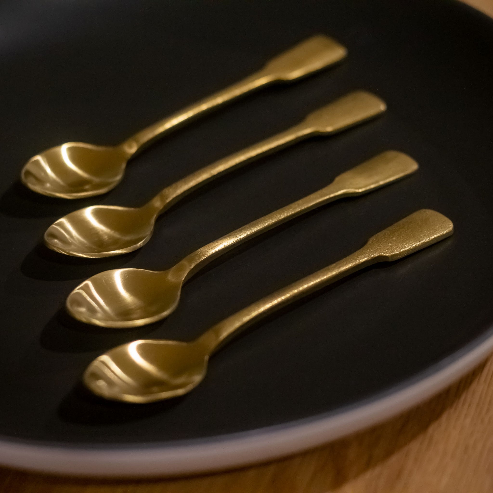 Explorer Coffee and Dessert Spoon Set